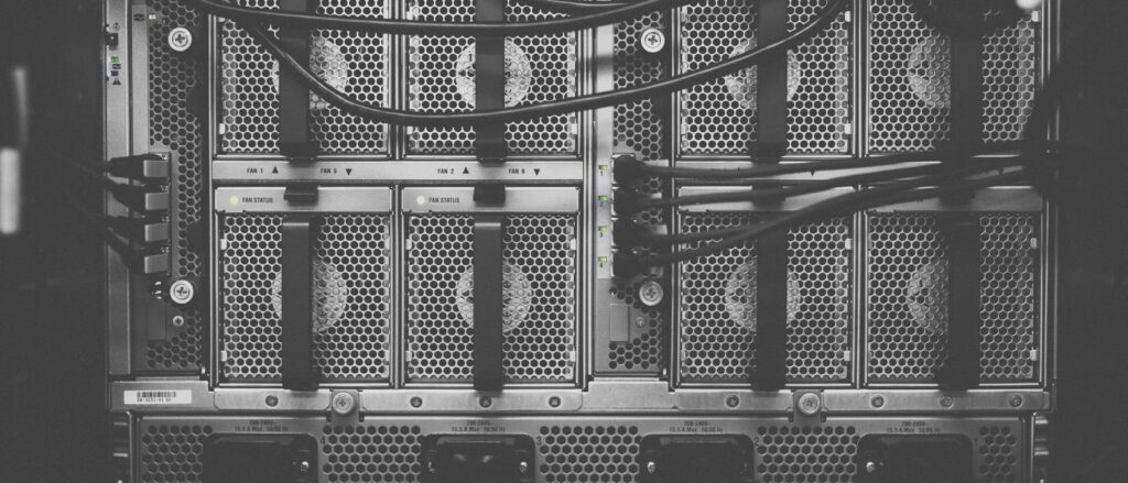 Serverracks zwart-wit