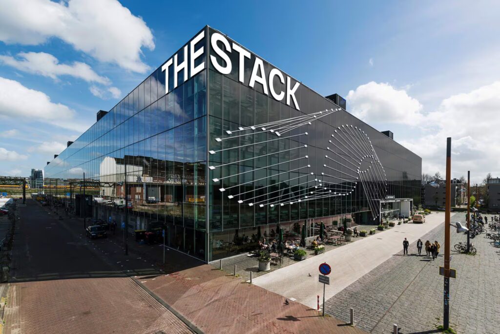 Lennard Zwart bouwt The Stack: 10 miljoen euro voor Amsterdamse AI-hub